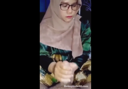 Cewe Indo Viral Jangan Gigit Bibir Gitu Bocil Sd Yg Lagi